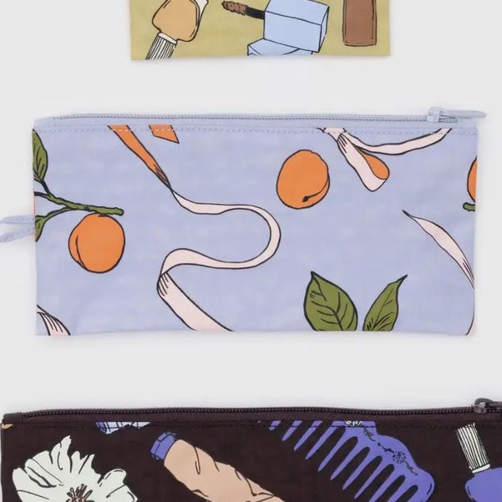 Sold: NWOT Baggu Medium Flat Pouch in Apricots and Ribbons (part of GRWM set)